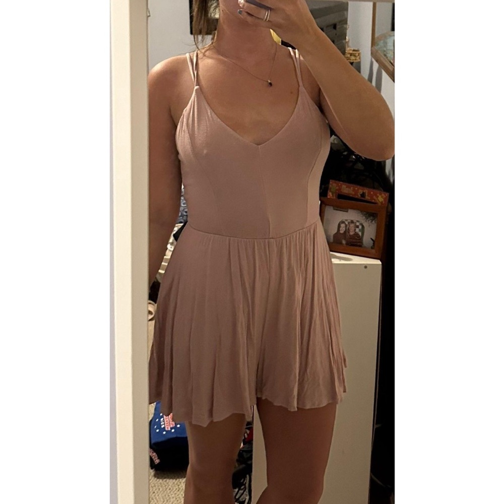 Forever 21 Floral Blush Romper in size small